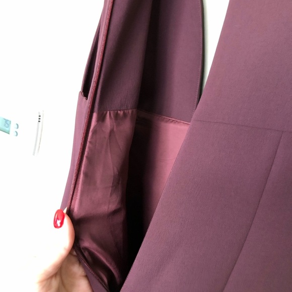 ARITZIA X WILFRED Montbrun Deep V Burgundy Dress Size 2 - Picture 6 of 8